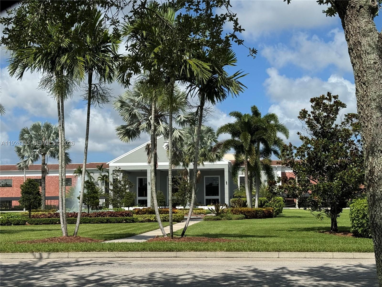 149 Preston F, Unit 149 Boca Raton, FL 33434 - Photo 32 of 35