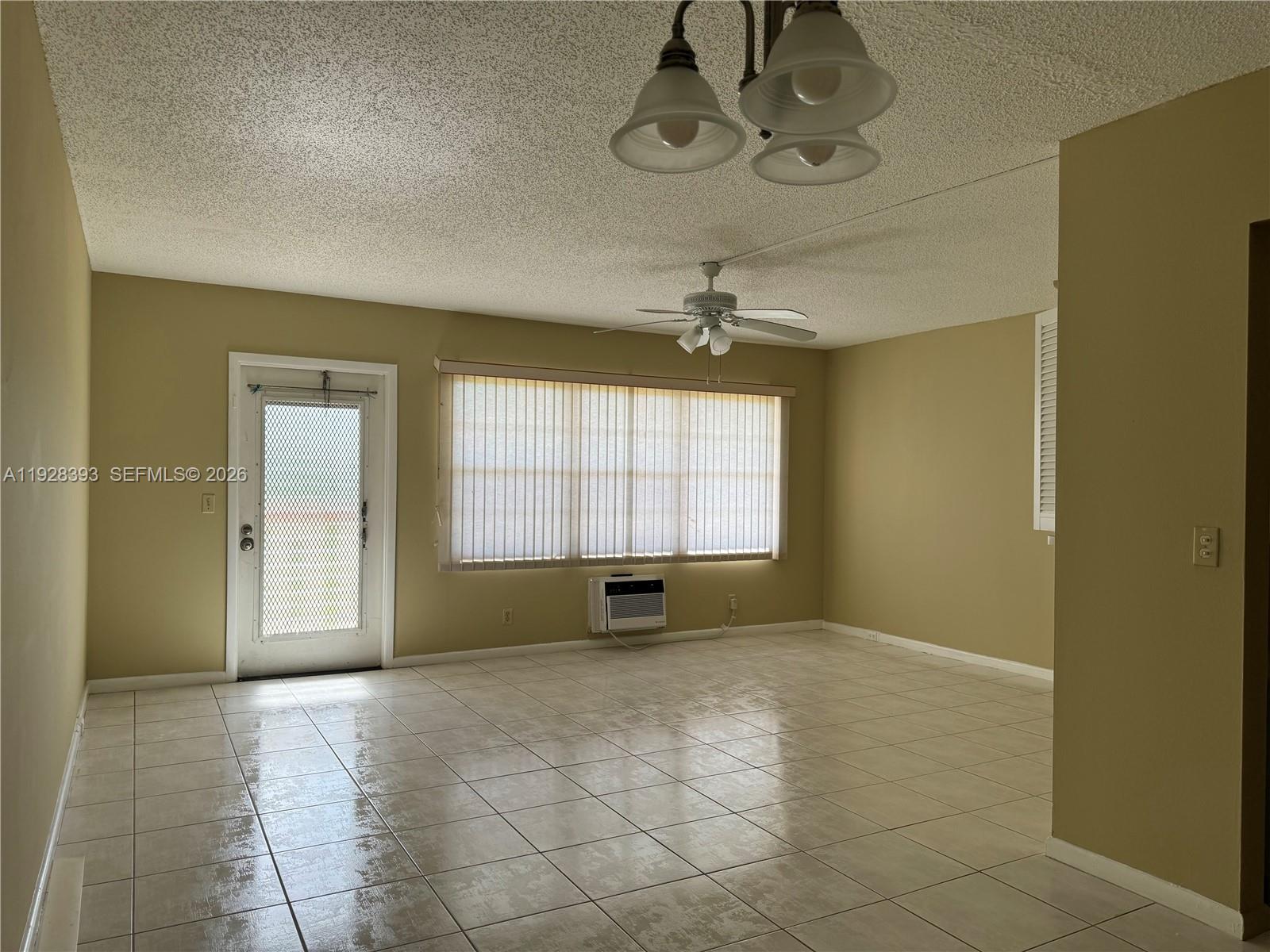 149 Preston F, Unit 149 Boca Raton, FL 33434 - Photo 6 of 35