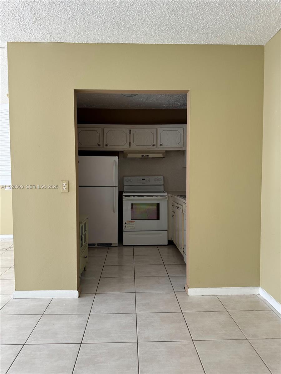 149 Preston F, Unit 149 Boca Raton, FL 33434 - Photo 9 of 35