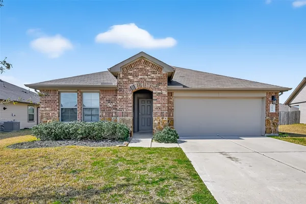 $349,900 | 1606 Bear Spring Drive, Richmond, TX 77469