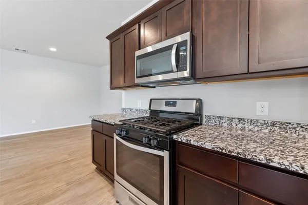 $349,900 | 1606 Bear Spring Drive, Richmond, TX 77469