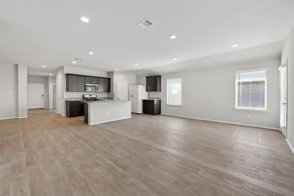 $349,900 | 1606 Bear Spring Drive, Richmond, TX 77469