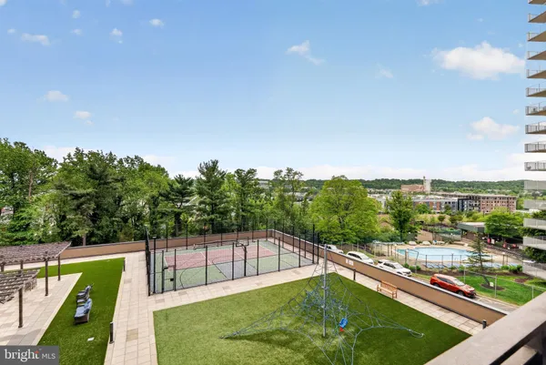 $2,150 | 250 South Reynolds Street, Unit 302, Alexandria, VA 22304