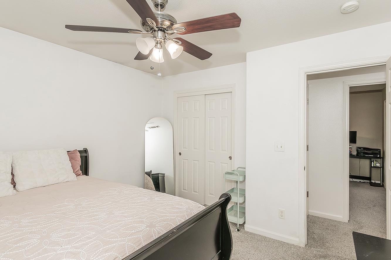 180 East Carpenter Avenue Reedley, CA 93654 - Photo 25 of 40