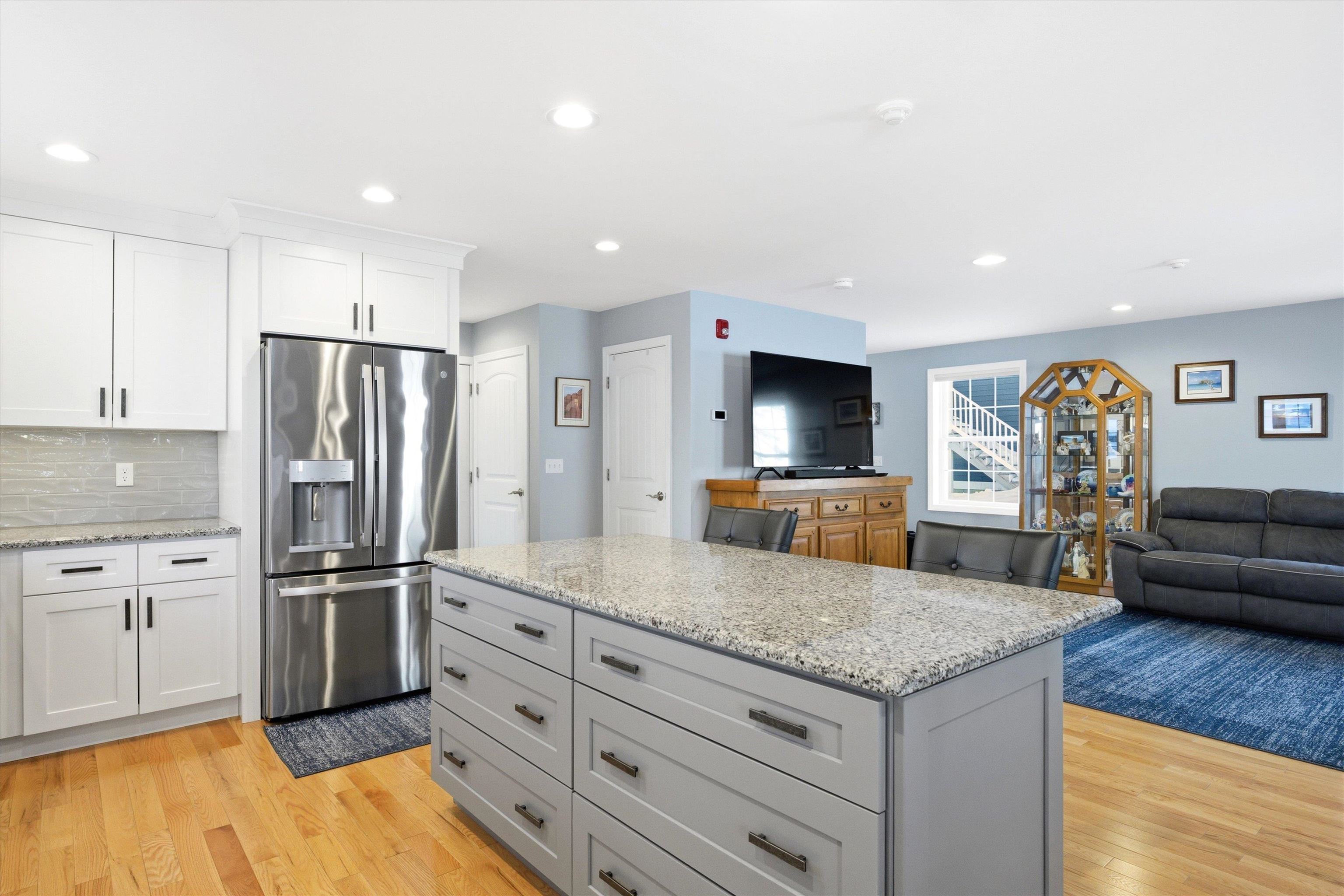 138 Memory Lane Laconia, NH 03246 - Photo 7 of 30