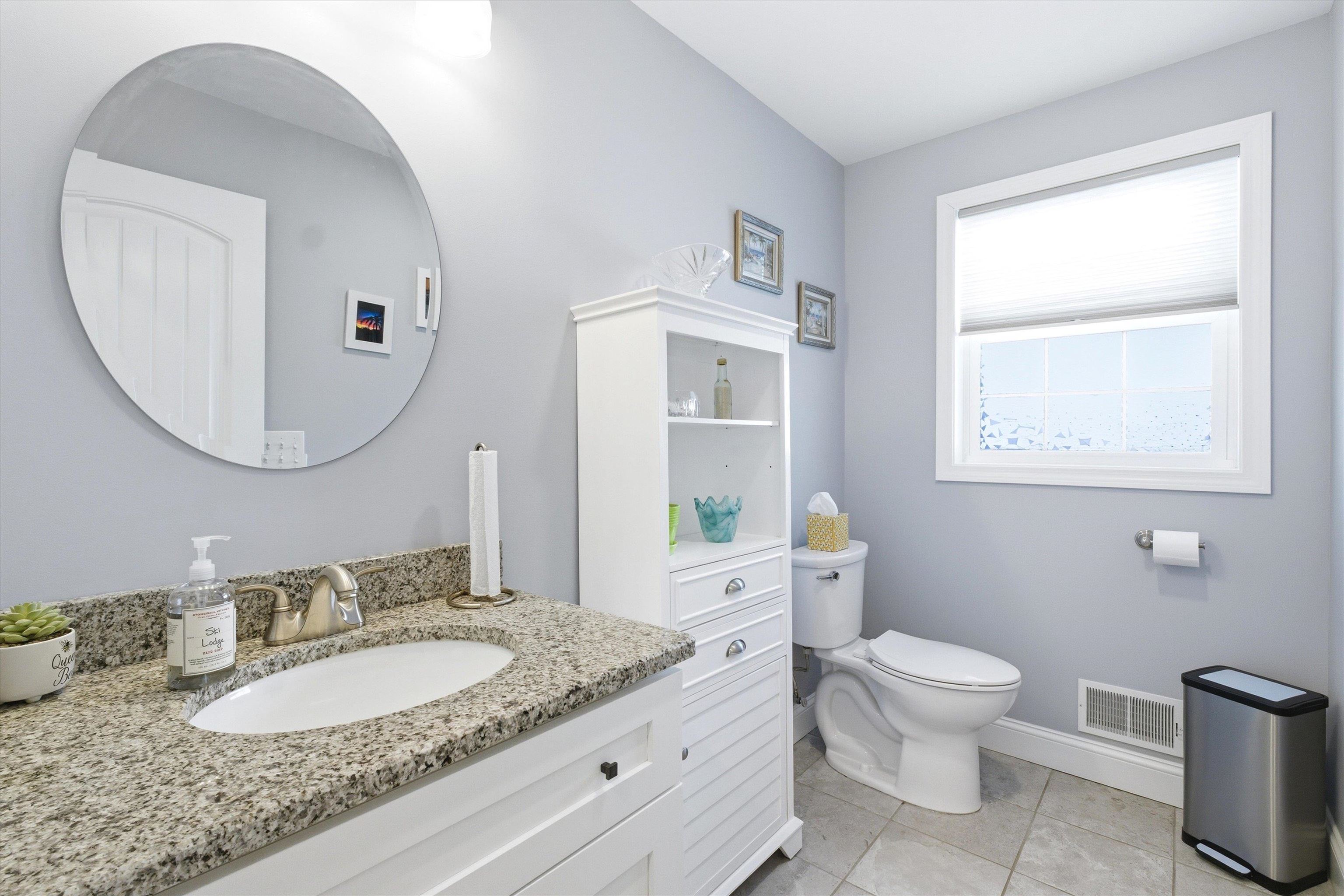 138 Memory Lane Laconia, NH 03246 - Photo 8 of 30