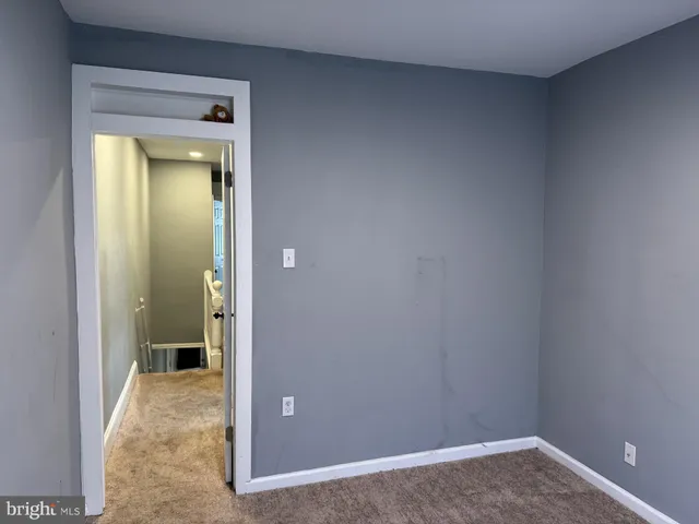 $1,500 | 1435 Edgmont Avenue, Chester, PA 19013