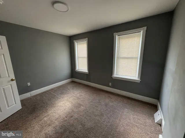 $1,500 | 1435 Edgmont Avenue, Chester, PA 19013