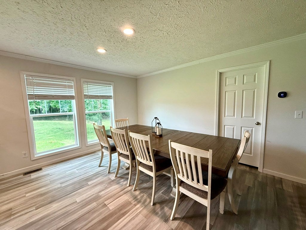 322 Pinewood Drive Shady Spring, WV 25918 - Photo 6 of 25 Gallery Image 6