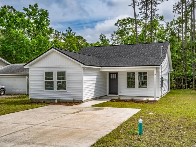 $209,900 | 17 Spokan Trail, Crawfordville, FL 32327