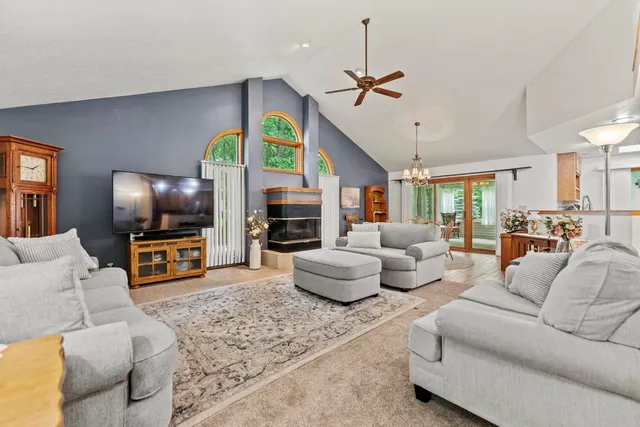 $289,000 | 1506 Pier Drive, Lake Summerset, IL 61019