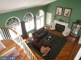 425 Dreshertown Road Fort Washington, PA 19034 - Photo 4 of 6 Gallery Image 4