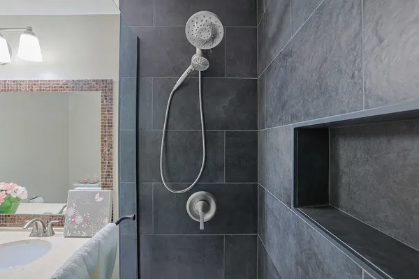 $299,900 | 2004 Waverly Lane, Algonquin, IL 60102