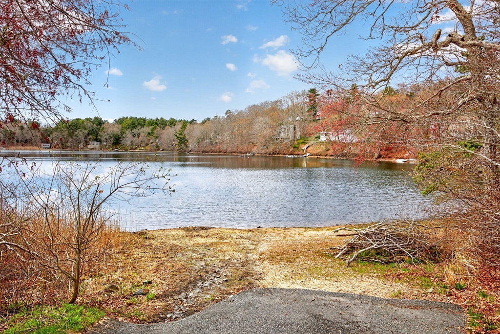 73 Pimlico Pond Road Sandwich, MA 02644 - Photo 2 of 28