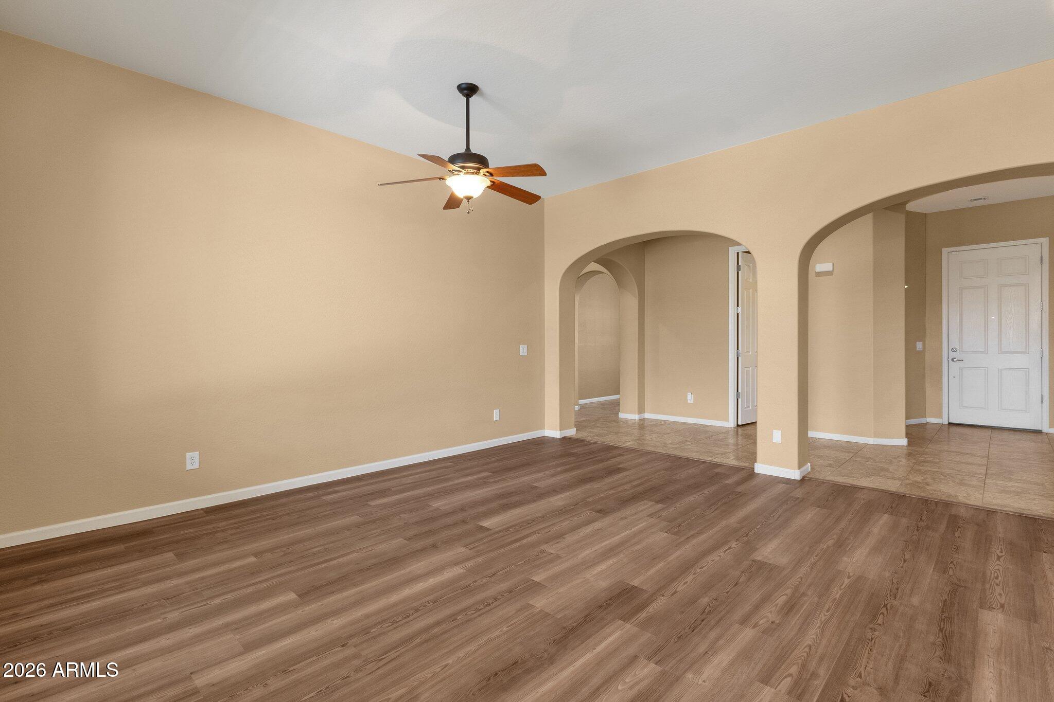2403 East Robb Lane Phoenix, AZ 85024 - Photo 6 of 40