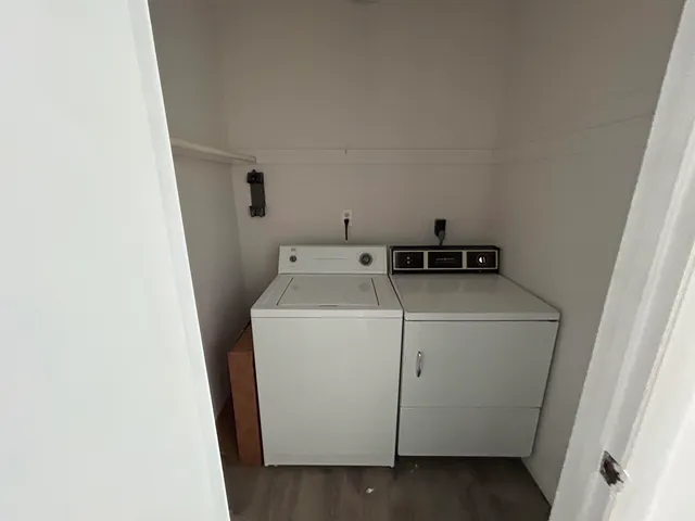 $2,100 | 1913 Talpeco Road, Tallahassee, FL 32303