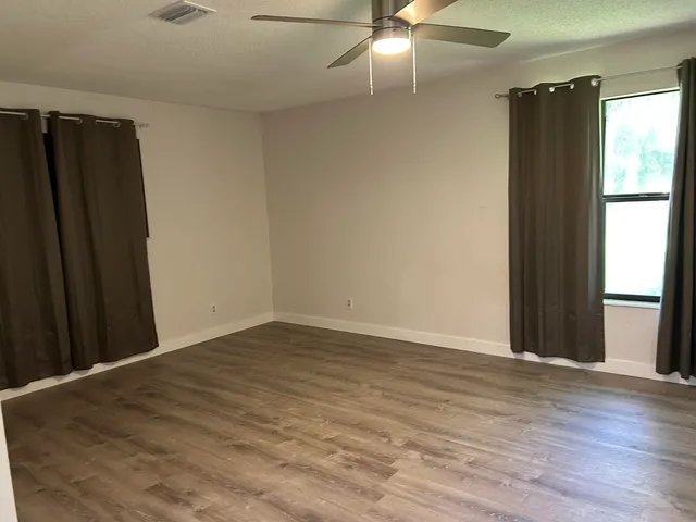 $2,100 | 1913 Talpeco Road, Tallahassee, FL 32303