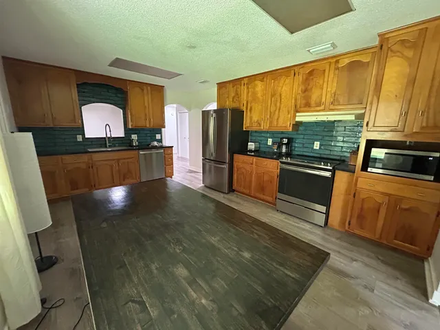 $2,100 | 1913 Talpeco Road, Tallahassee, FL 32303