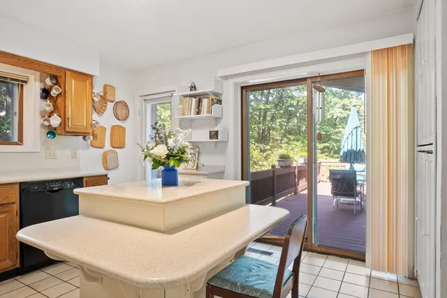 $499,000 | 32 Whalers Lane, Unit C, Salem, MA 01970