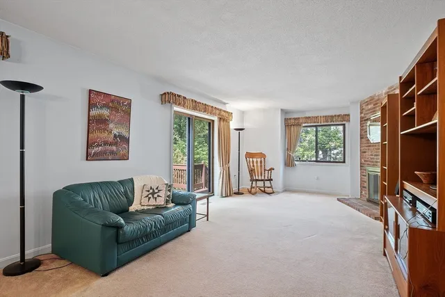 $499,000 | 32 Whalers Lane, Unit C, Salem, MA 01970