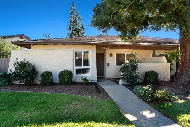 $675,000 | 1104 Glenbridge Circle, Westlake Village, CA 91361