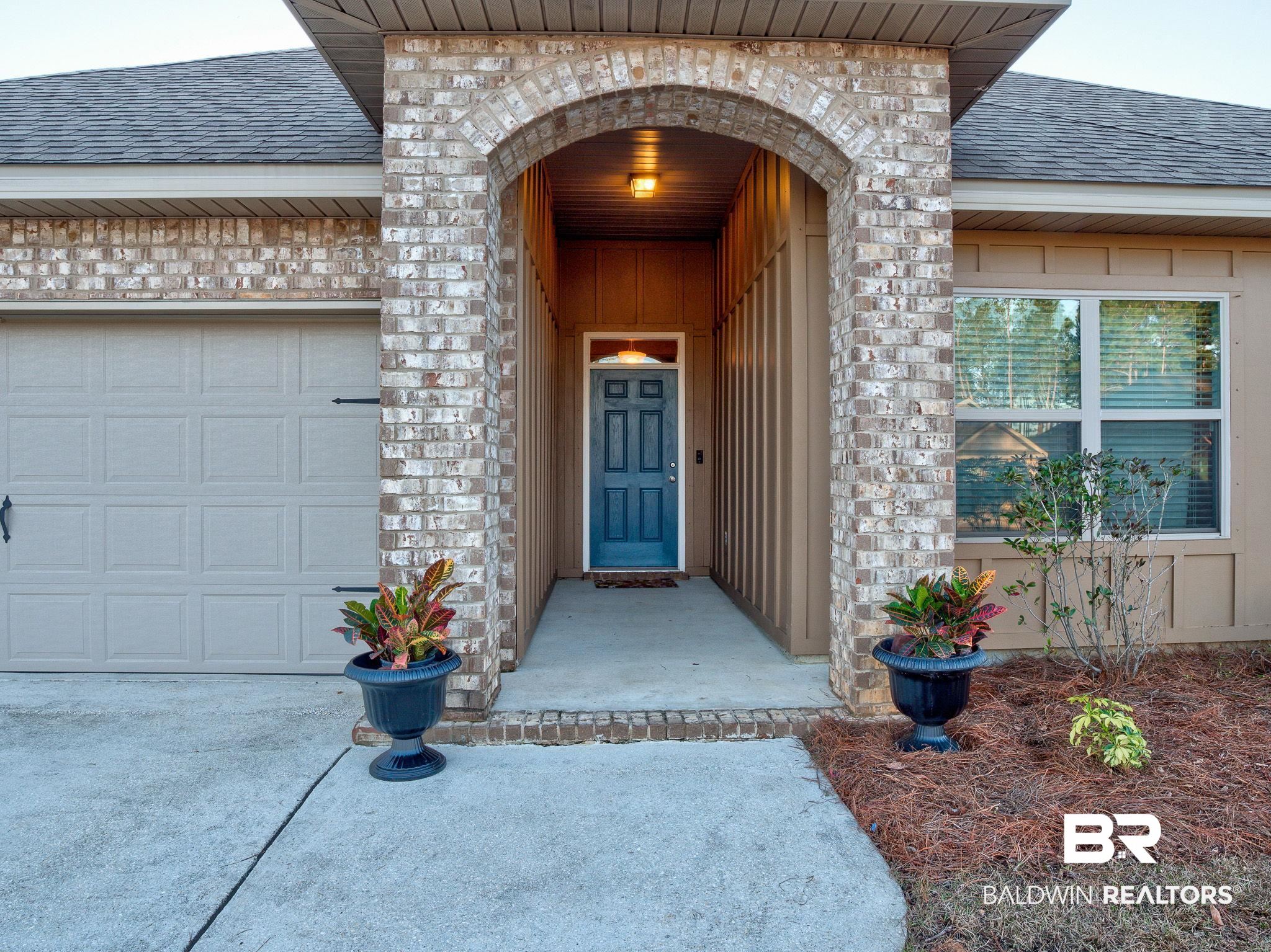 31453 Hoot Owl Road Daphne, AL 36527 - Photo 5 of 39 Welcome Home