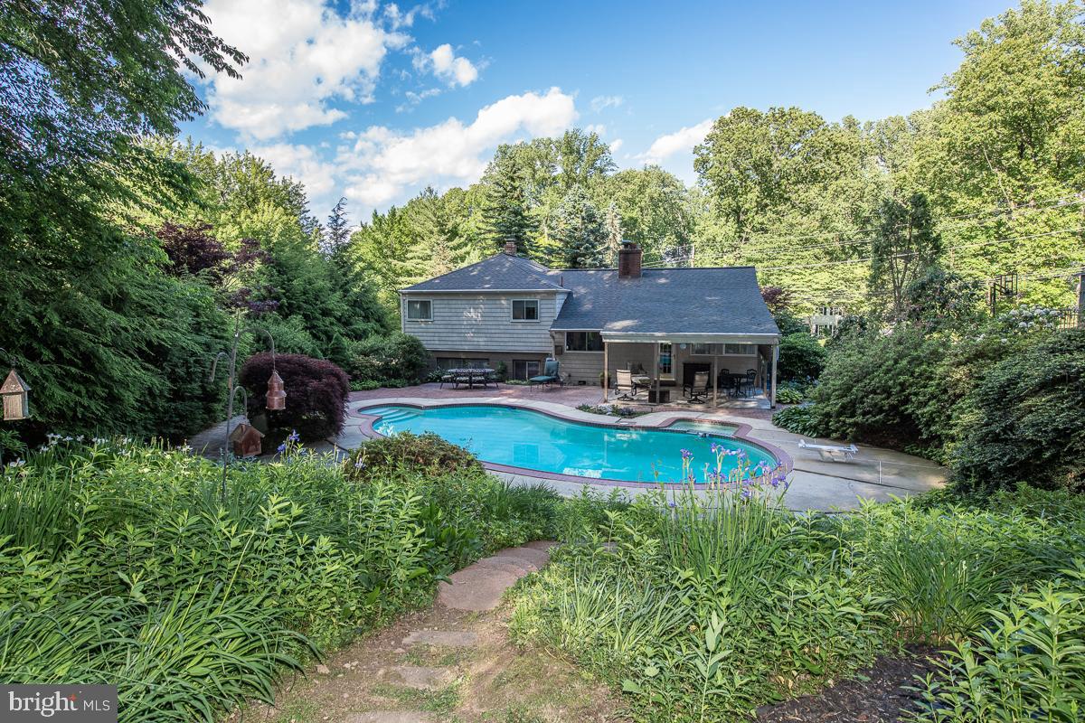 450 Howellville Road Berwyn, PA 19312 - Photo 23 of 25