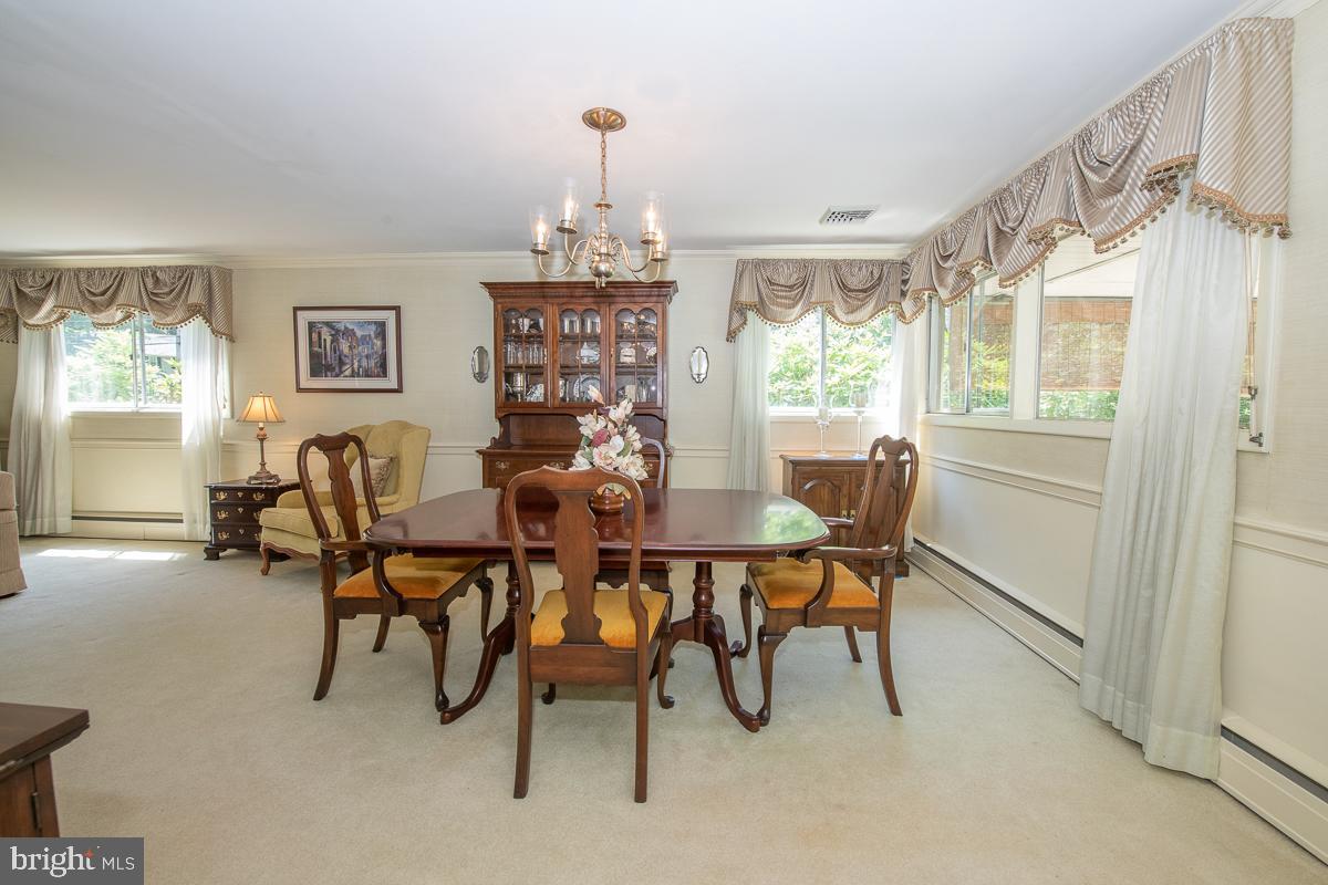 450 Howellville Road Berwyn, PA 19312 - Photo 9 of 25