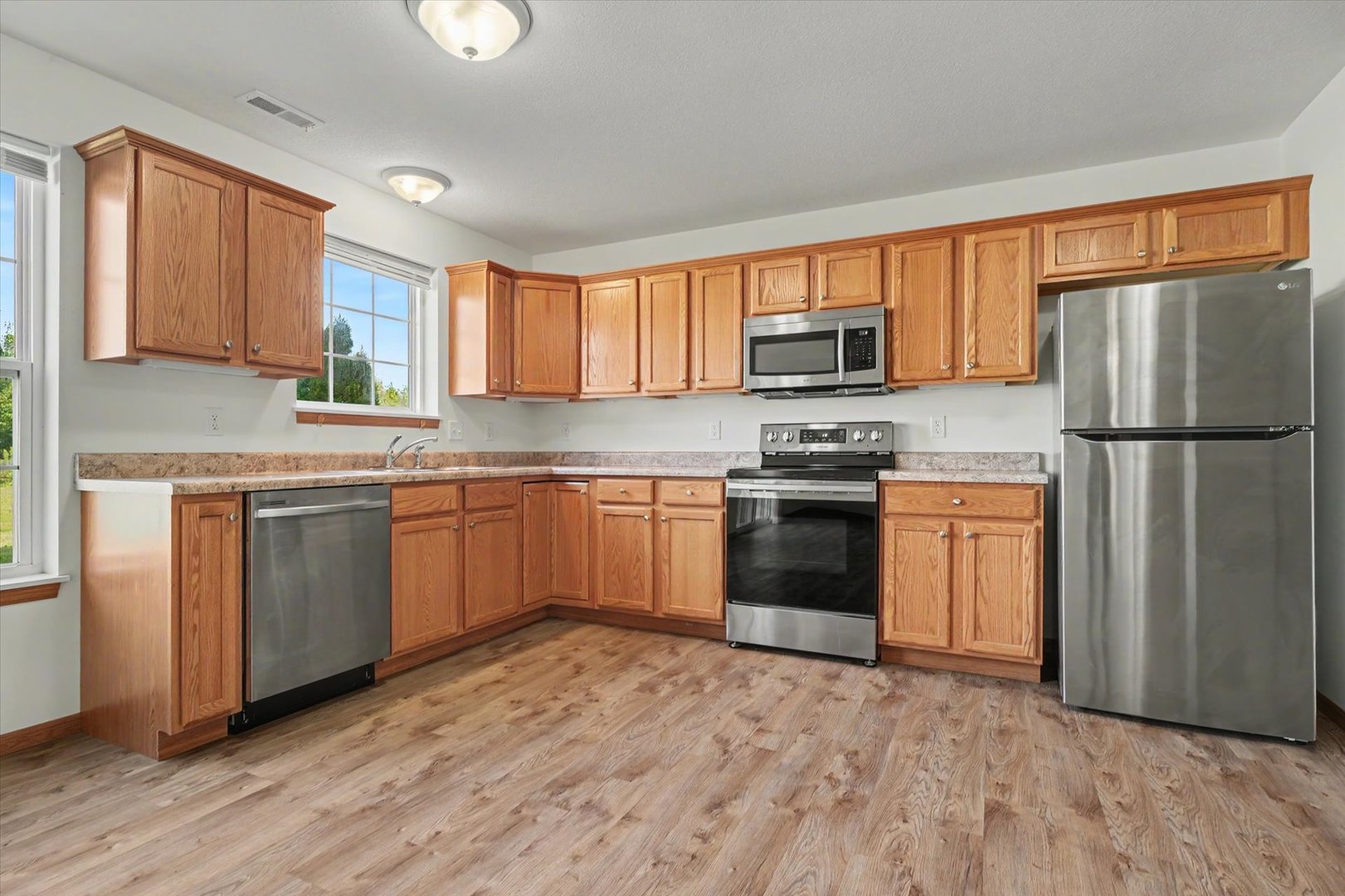 3314 Boulder Ridge Drive Champaign, IL 61822 - Photo 6 of 23