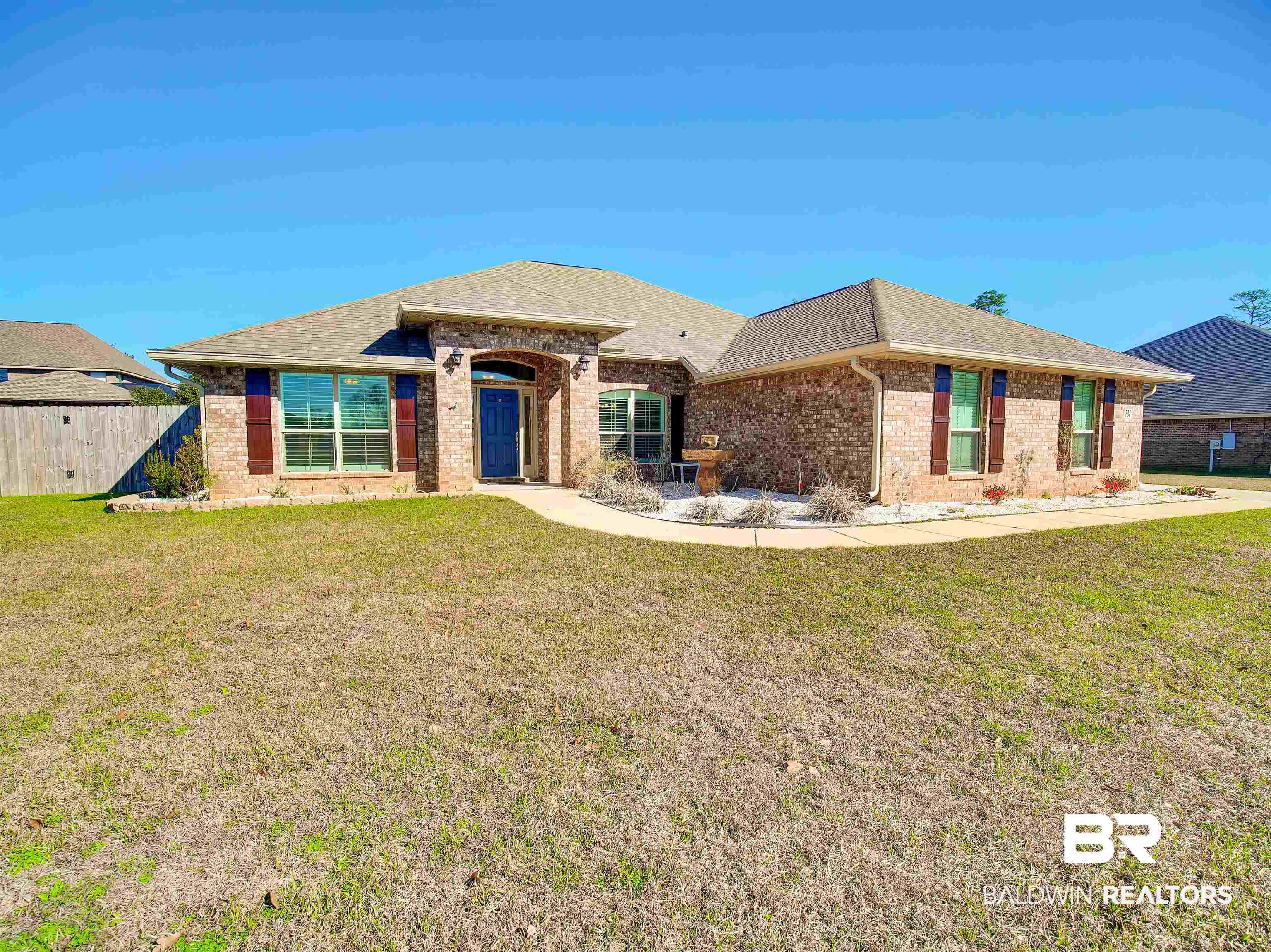 737 Edinburgh Avenue Foley, AL 36535 - Photo 2 of 34