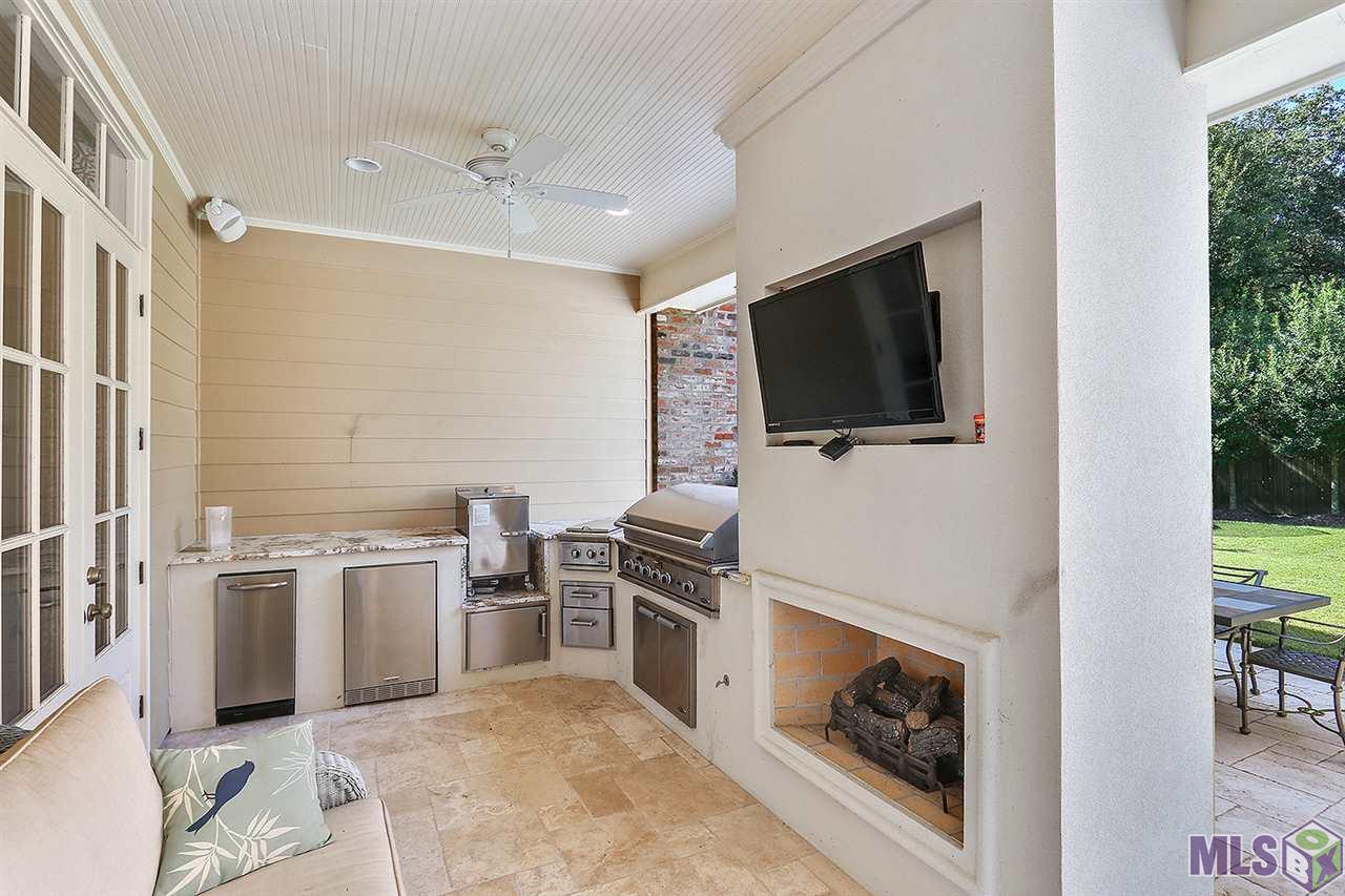 9816 Myrtle Lane Baton Rouge, LA 70810 - Photo 4 of 21 Gallery Image 4