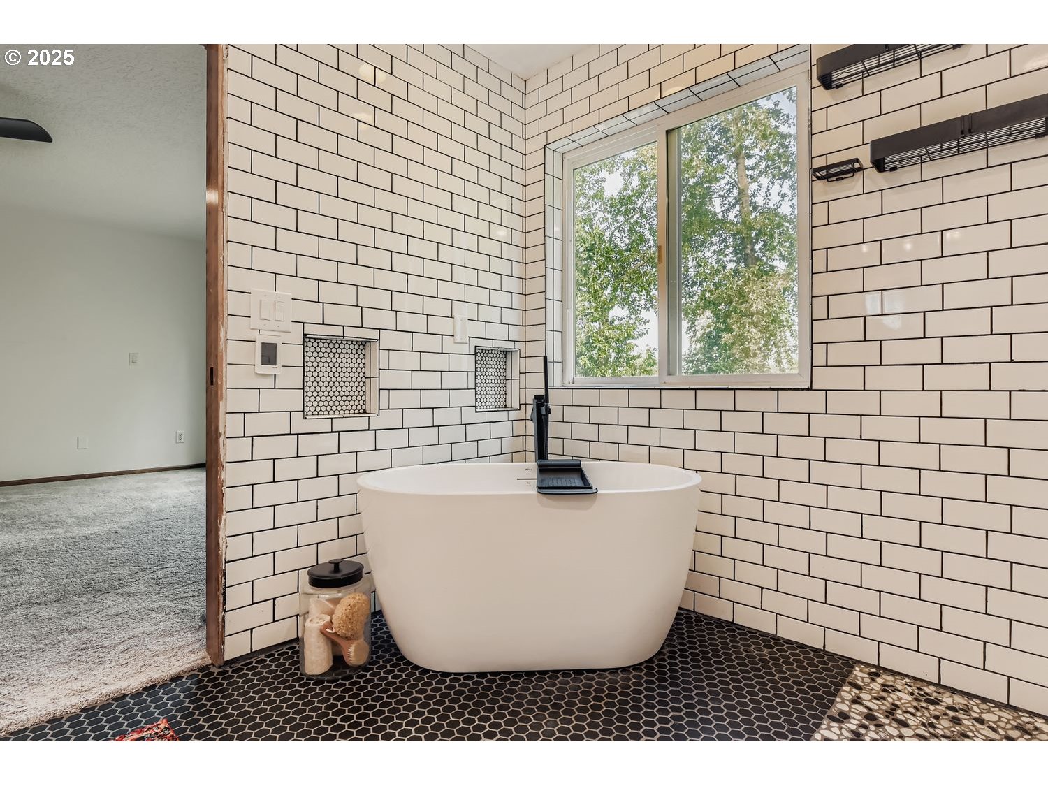 3902 Northeast 203rd Avenue Fairview, OR 97024 - Photo 18 of 36