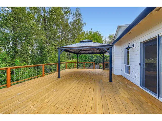 $699,000 | 3902 Northeast 203rd Avenue, Fairview, OR 97024