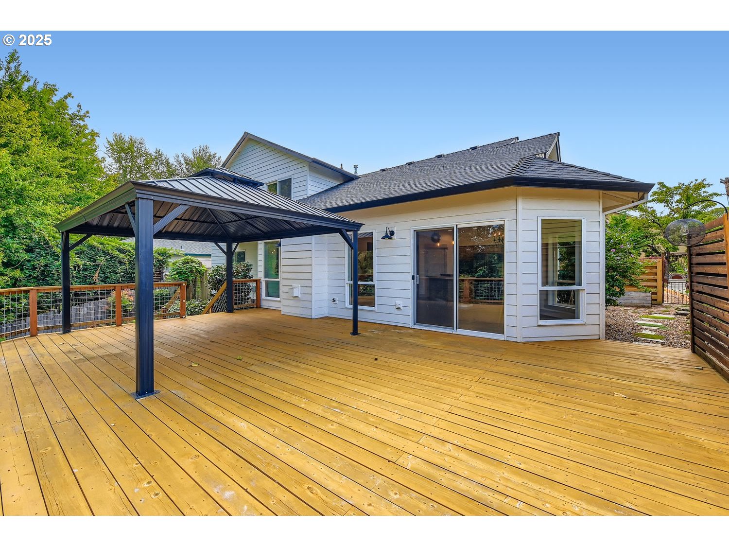 3902 Northeast 203rd Avenue Fairview, OR 97024 - Photo 27 of 36