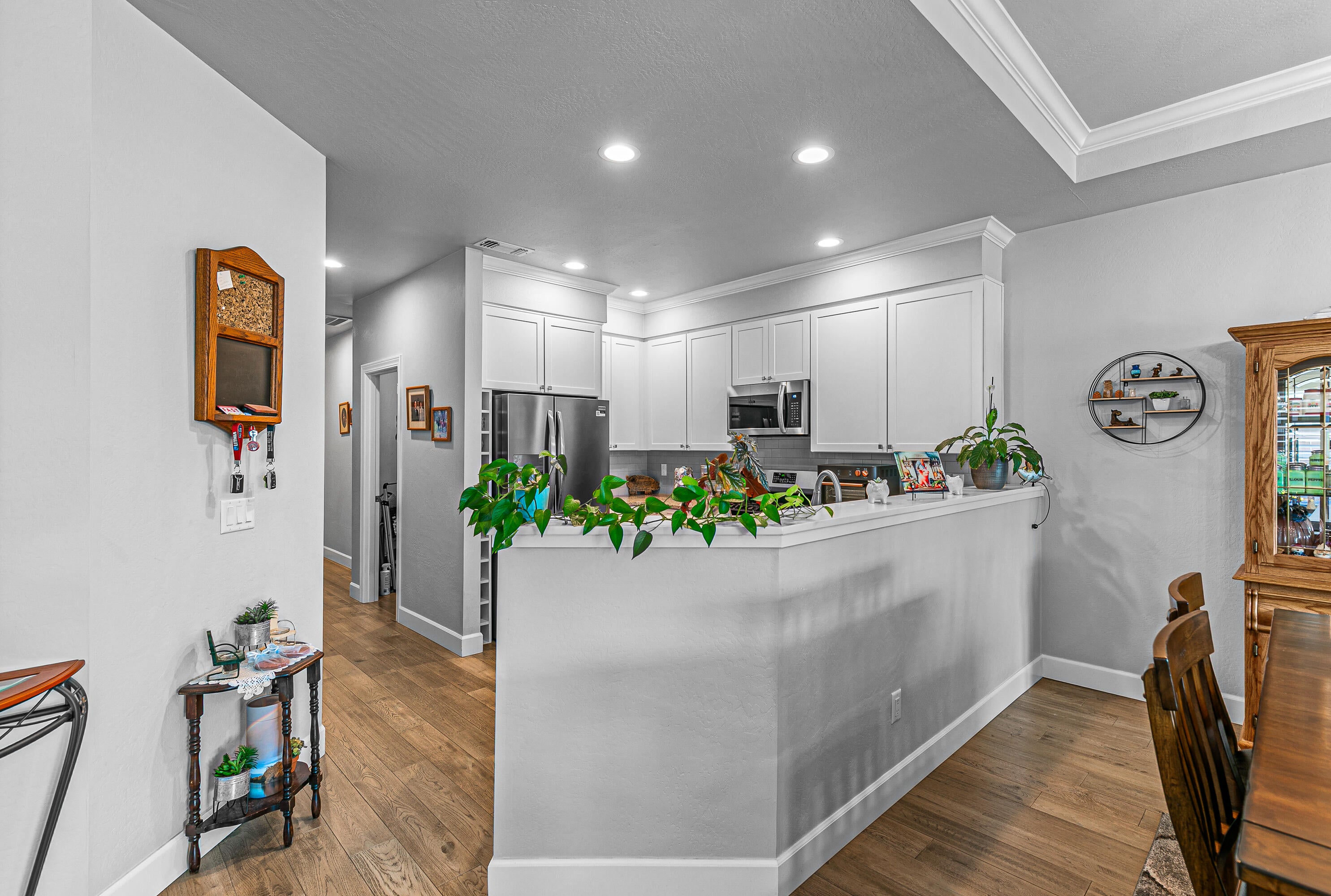 448 Cheney Loop Central Point, OR 97502 - Photo 13 of 24 9R9A9031