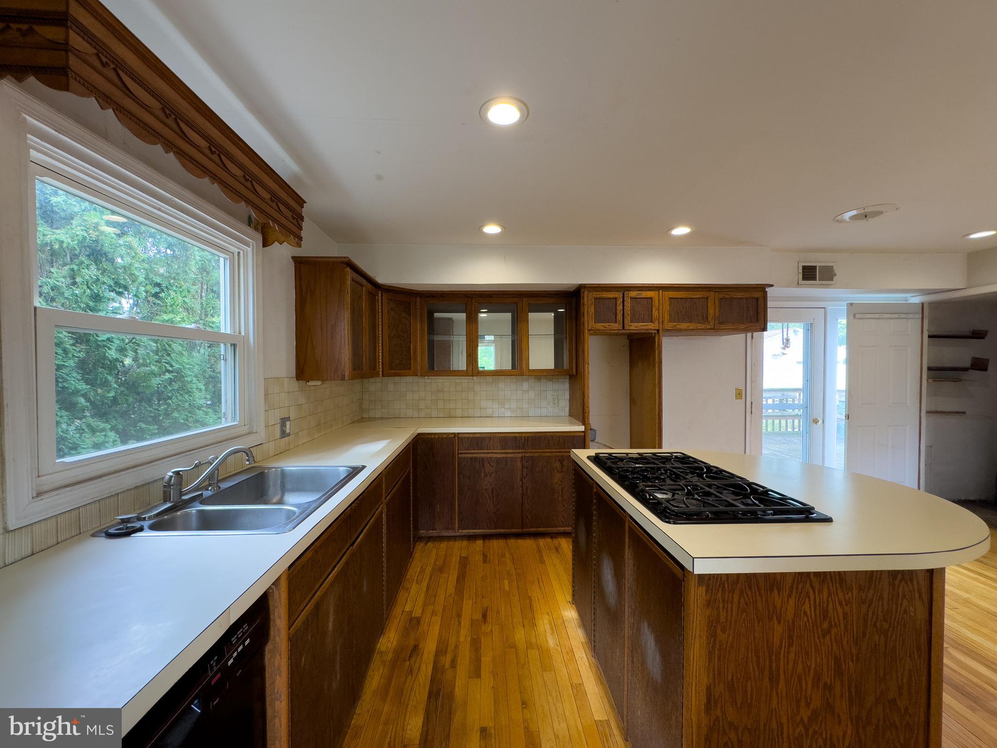 207 Vaughn Road Royersford, PA 19468 - Photo 6 of 25 Gallery Image 6