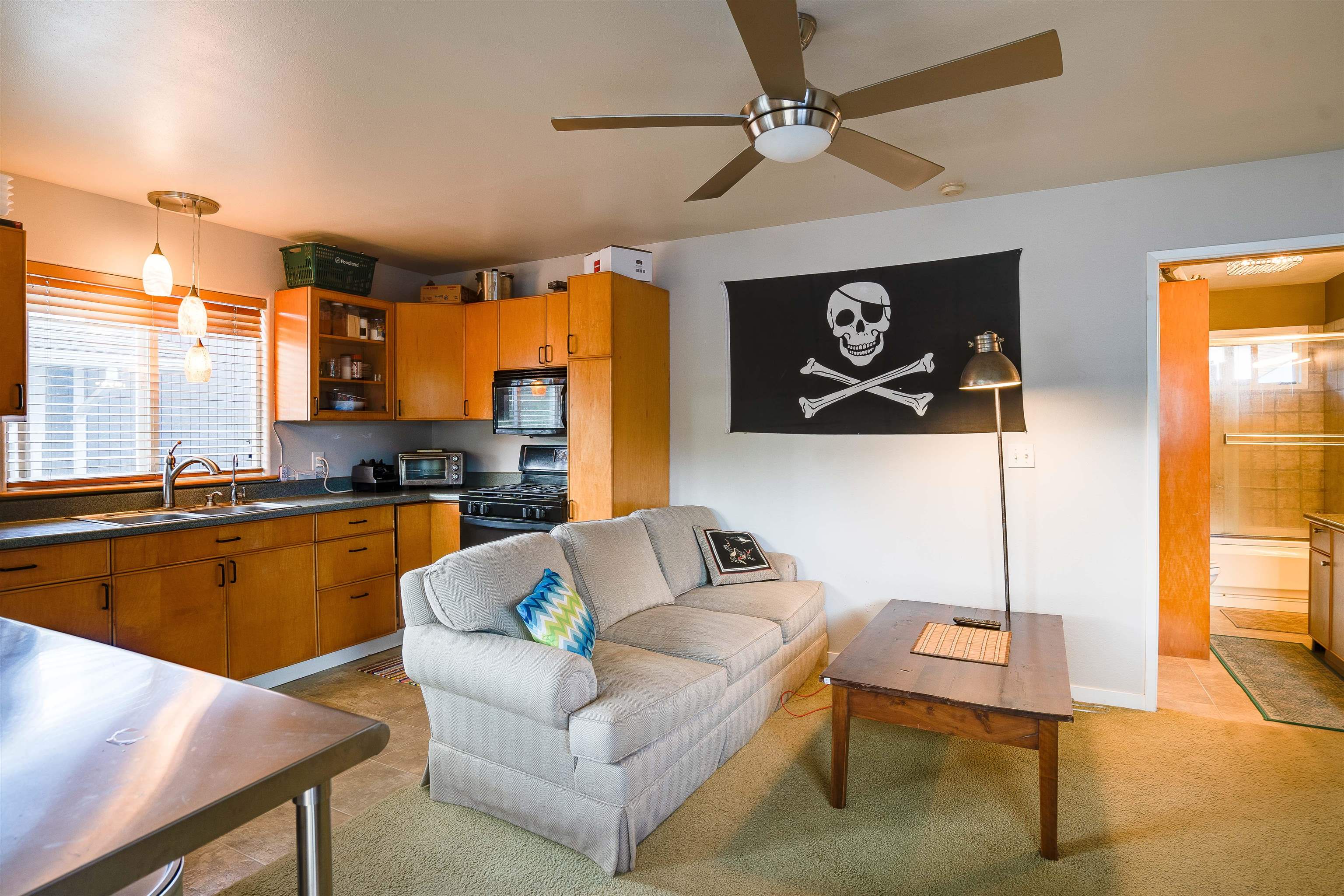 8 Laupapa Place Haiku, HI 96708 - Photo 21 of 30 a living room with furniture and kitchen view
