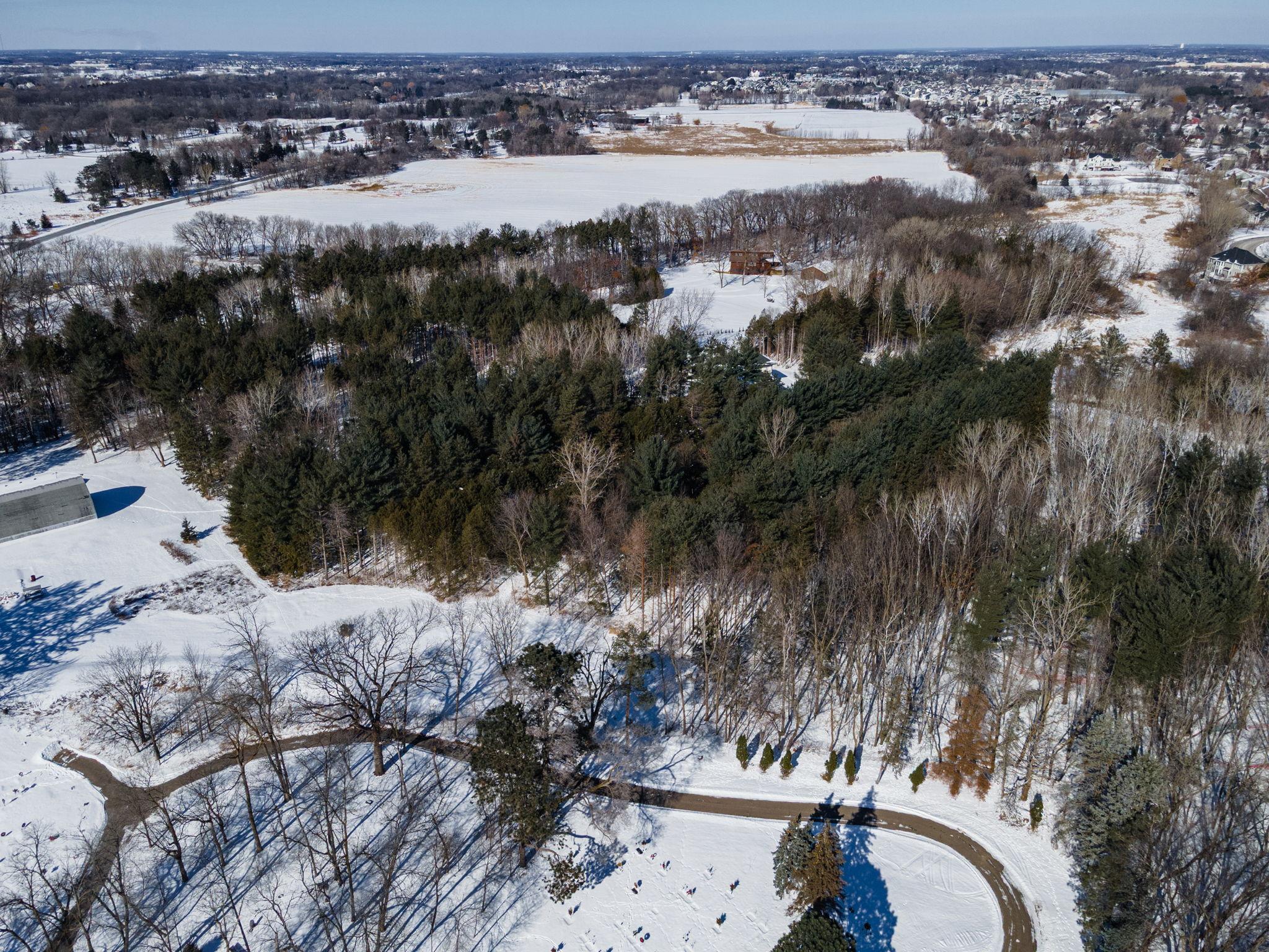 2022 Holy Name Drive Medina, MN 55391 - Photo 12 of 21