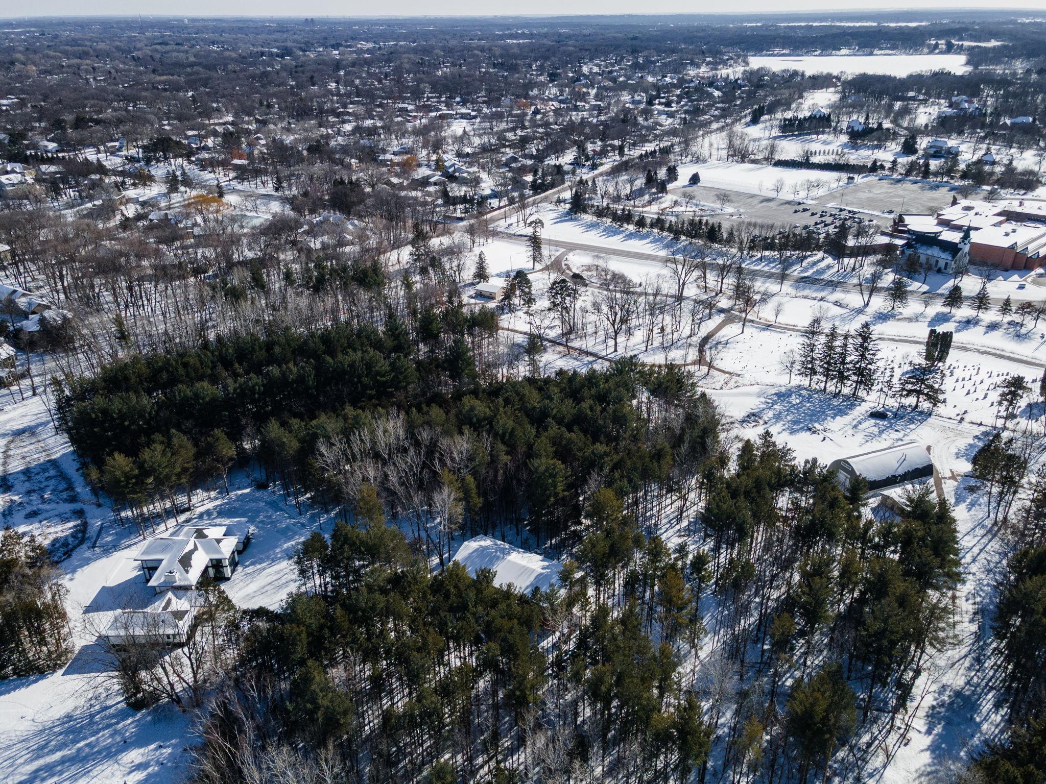 2022 Holy Name Drive Medina, MN 55391 - Photo 17 of 21