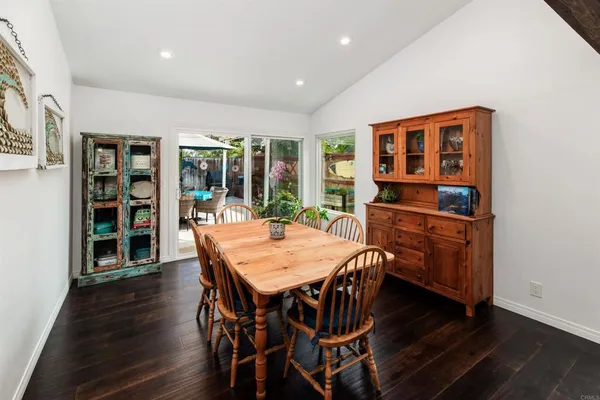 $1,599,000 | 2416 La Pluma Lane, Carlsbad, CA 92009