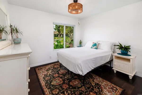 $1,599,000 | 2416 La Pluma Lane, Carlsbad, CA 92009