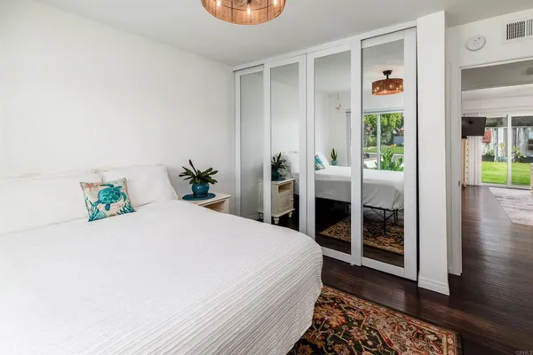 $1,599,000 | 2416 La Pluma Lane, Carlsbad, CA 92009