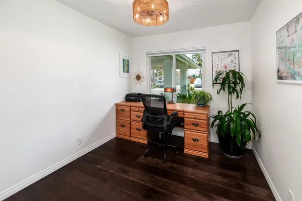 $1,599,000 | 2416 La Pluma Lane, Carlsbad, CA 92009