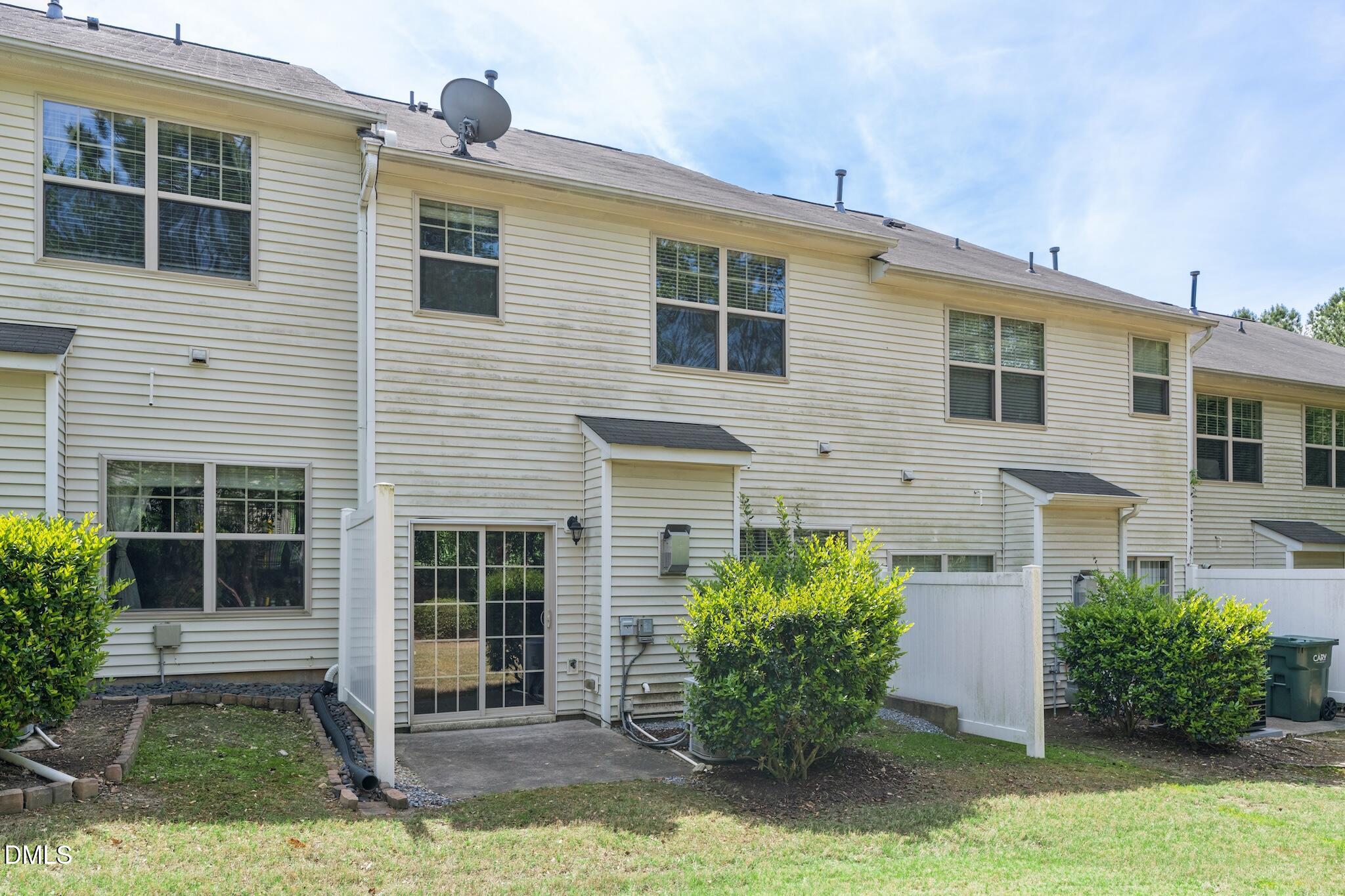 110 Marsena Lane Cary, NC 27513 - Photo 41 of 46 a front view of a house with garden