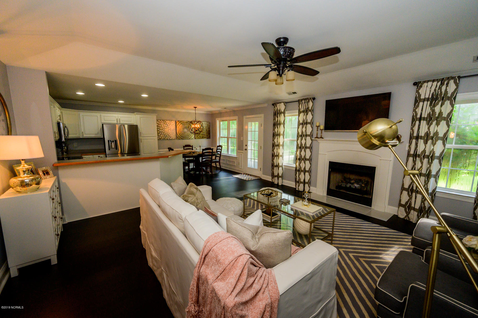 433 Neuchatel Road New Bern, NC 28562 - Photo 7 of 30 great living space