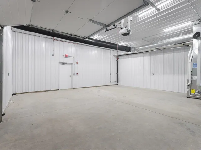 $1,900,000 | 11635 Wange Road, Capron, IL 61012