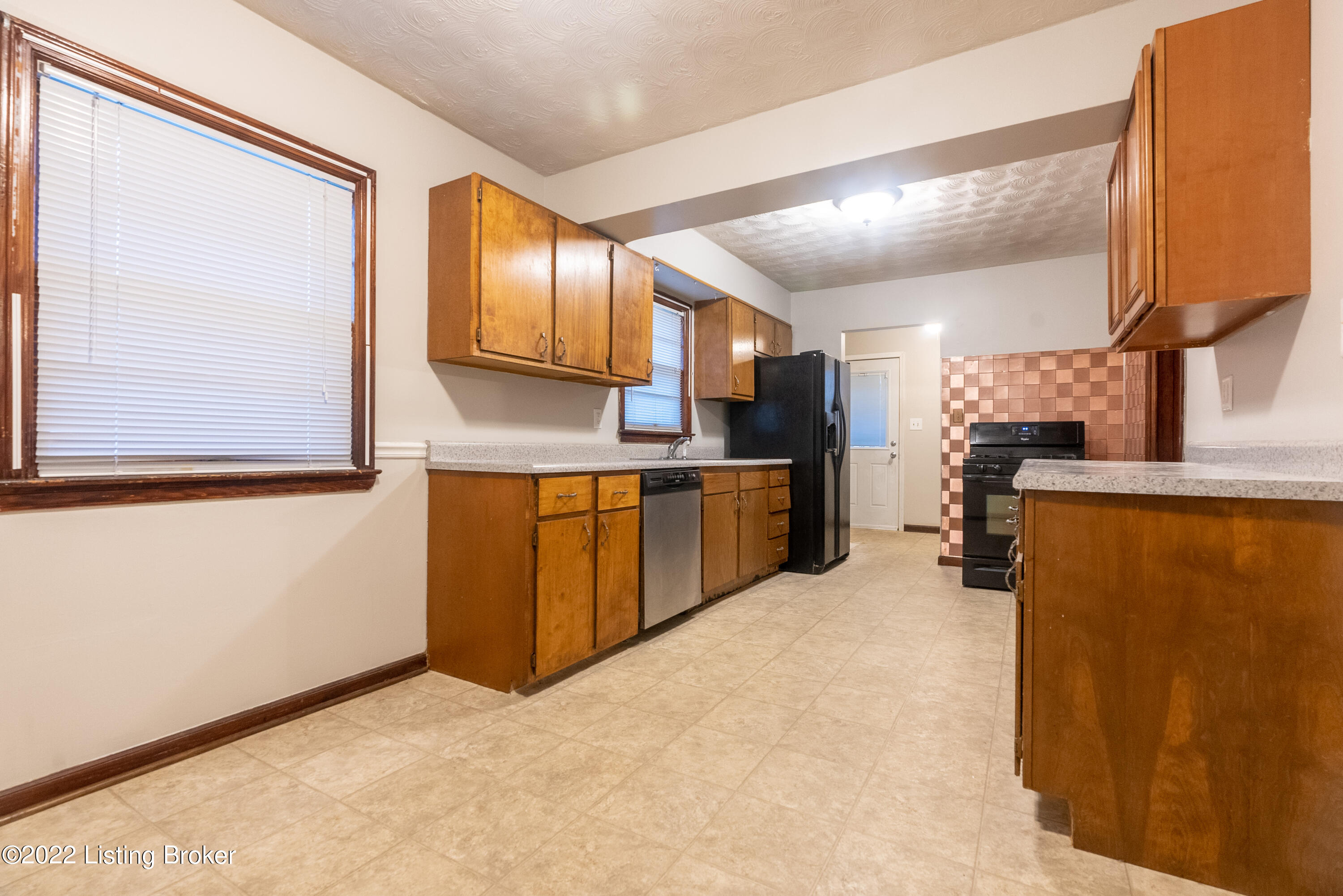 8342 Virginia Road Louisville, KY 40258 - Photo 15 of 36 Virginia (Masden)-24