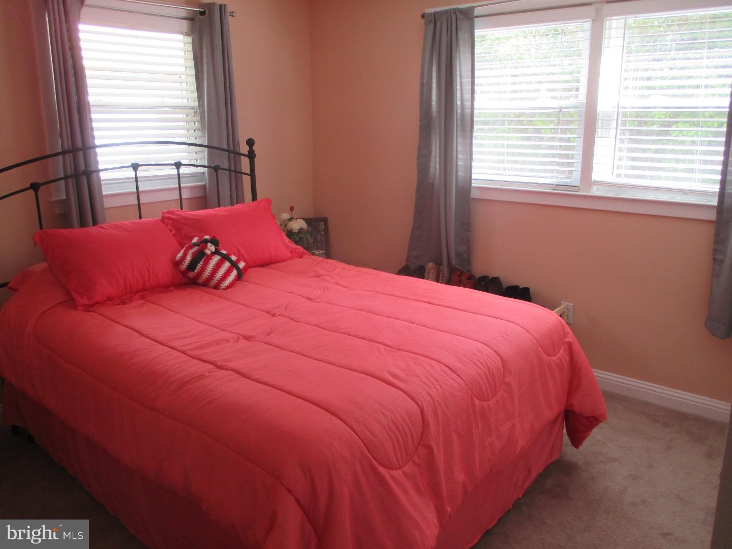 125 East Chelton Road Brookhaven, PA 19015 - Photo 6 of 12 Gallery Image 6