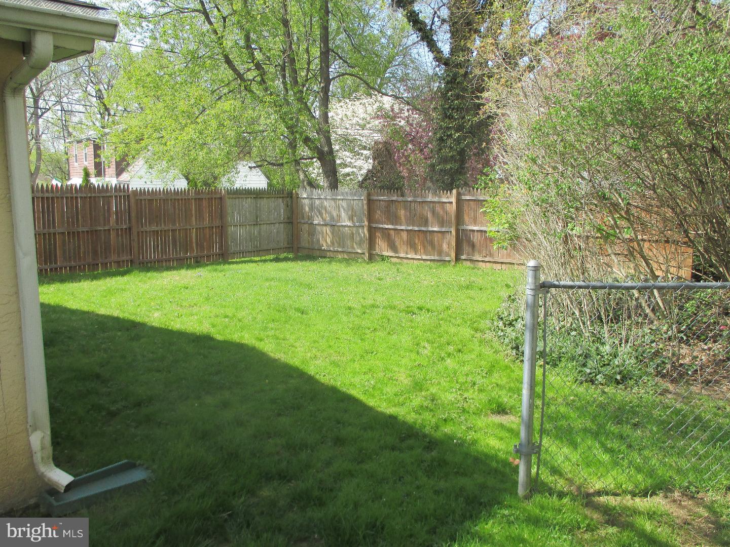 125 East Chelton Road Brookhaven, PA 19015 - Photo 7 of 12 Gallery Image 7