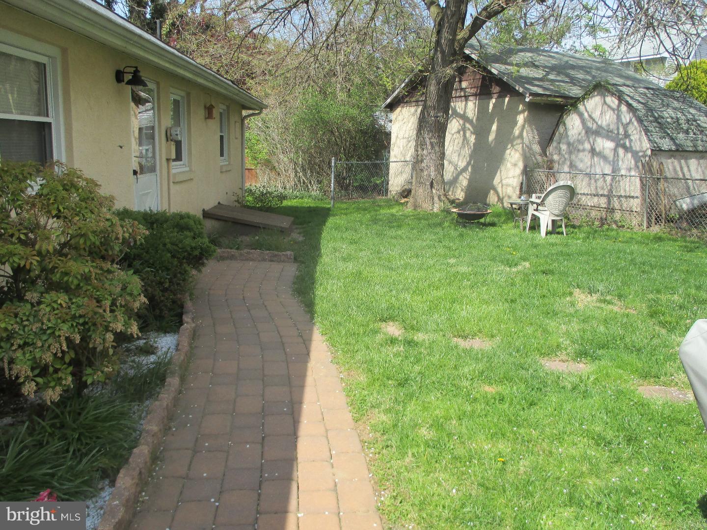 125 East Chelton Road Brookhaven, PA 19015 - Photo 8 of 12 Gallery Image 8